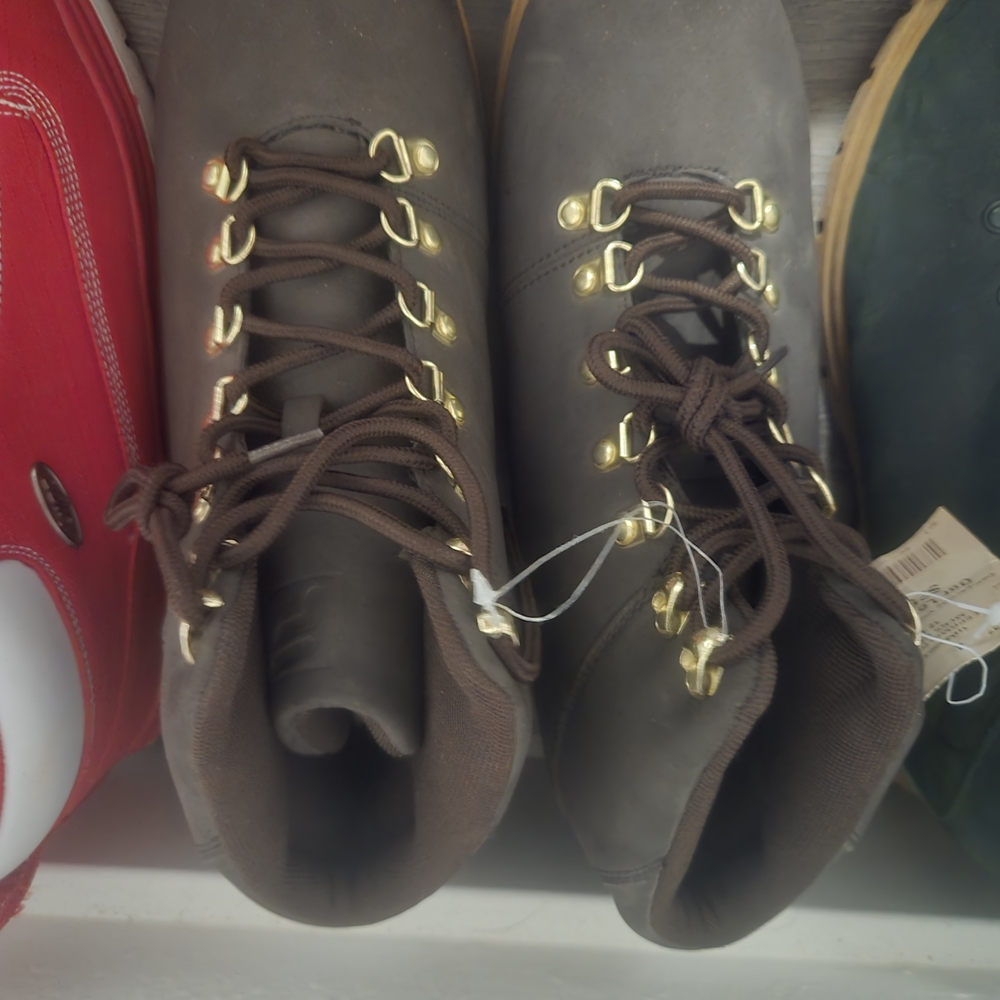 Fila Brown Boots with Gold Accents